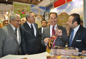 Bayburt, Bayburt olalı böyle ballı-yağlı reklam görmedi...