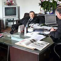 Prof. Dr. Murat Mollamahmutoğlu, Raci Bayrak