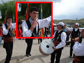 Bu ayıp, bu saygısızlık kimin eseri? 