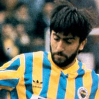 Futbolun şeytan ayağı Rıdvan Dilmen
