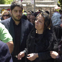 Sevda Aydın, cenaze sırasında metaneti korudu ve bazı açıklamalarda bulundu