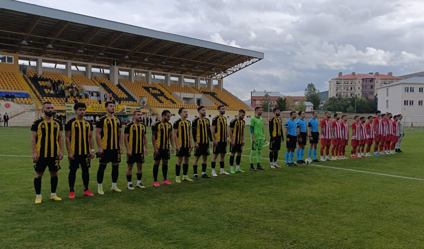 Bayburt Ozel Idarespor Osmaniyesporu Tek Golle Avladi 1-1