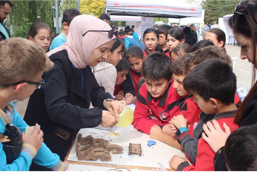 Yeni Sehir Parkinda Bilimin Isiginda Bayburt 1