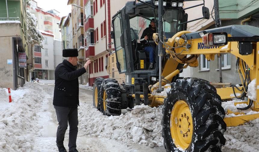 Bayburt Belediyesi 1 Milyon 200 Bin Metrekup Kari 1 Haftada Temizledi3