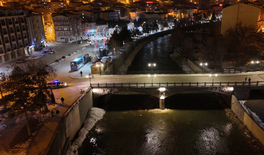 Genel Mudur Balta Coruh Uzerine Estetik Ve Emniyeti On Plana Cikaran Kopruler Insa Ett5