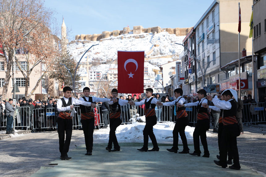 Bayburtun 107 Kurtulus Yil Donumu Buyuk Bir Coskuyla Kutlandi3