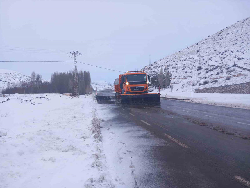 Bayburt Gumushane Kara Yolunda Hummali Calisma1