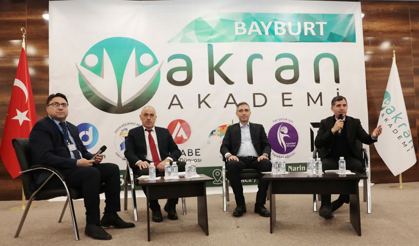 Bayburt Akran Akademi Ozel Gereksinimli Bireylerin Sorunlarini Konustu2