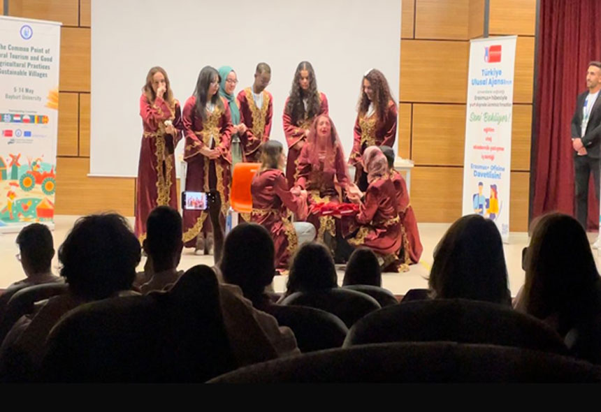 Bayburt Universitesinin Ilk Erasmus Ka152 Projesi Basariyla Tamamlandi2