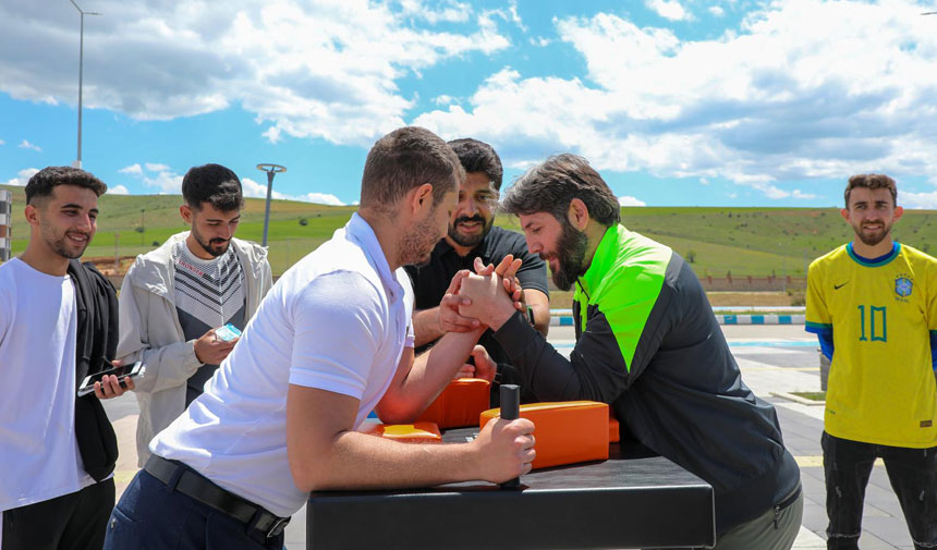 Dede Korkut Senliklerinde Dorduncu Gun Spor Sanat Ve Eglence Kampusu Sardi3