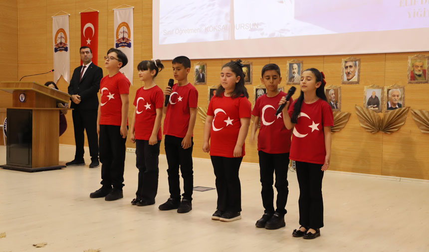 Minik Yureklerden Siir Soleni Bayburtta Duygu Dolu Gece1