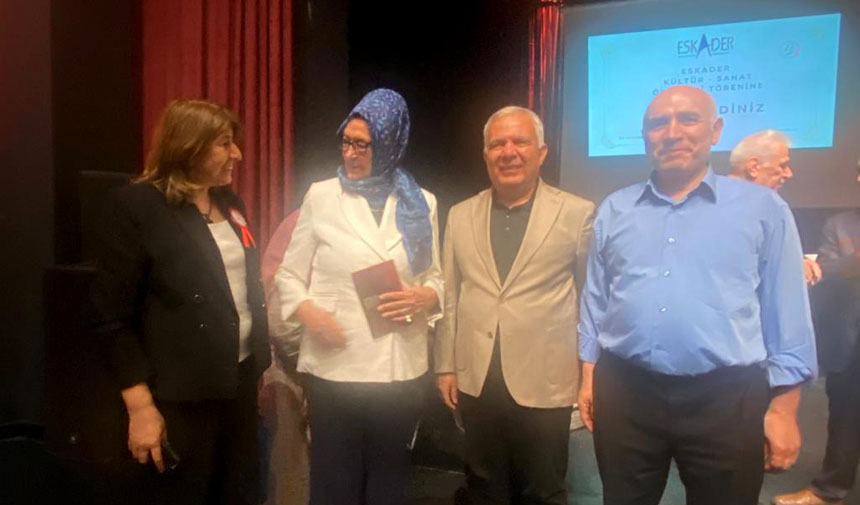 Eskader 2024 Kultur Sanat Odulleri Sahiplerini Buldu4