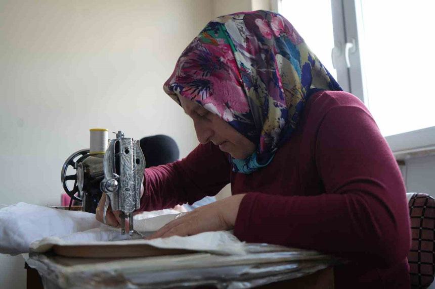 Bayburtlu Kadinlardan Beyaz Is Nakislara Hayat Veren Dokunuslar Gecmisle Gelecek Bulus1