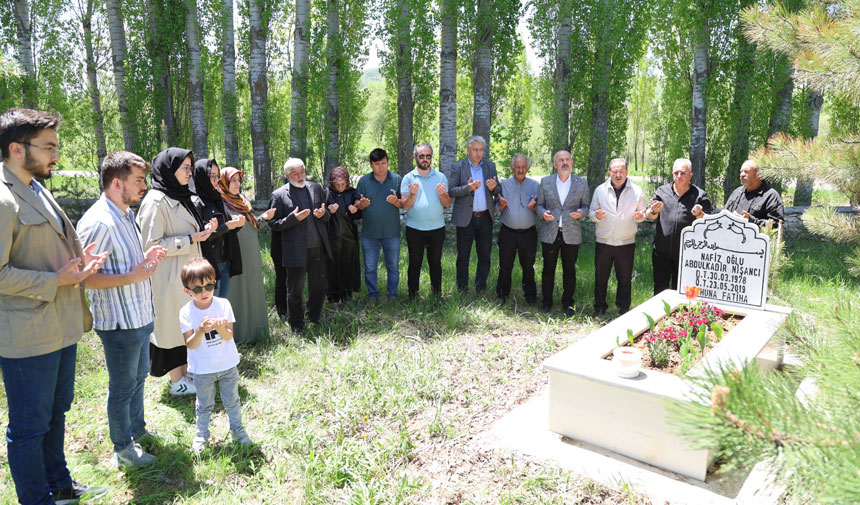 Gazeteci Abdulkadir Nisanci Vefatinin 6 Yilinda Anildi3