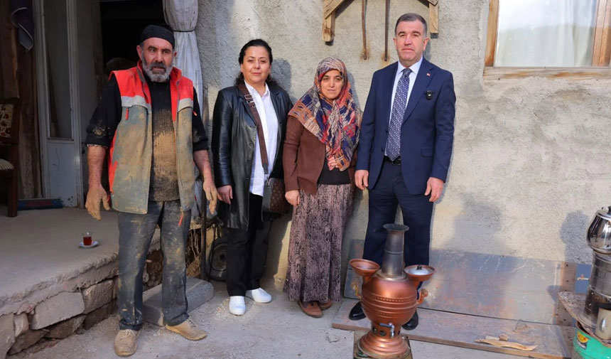 Vali Eldivan Turkiyenin Ahisi Recai Purutoglunu Ziyaret Etti4