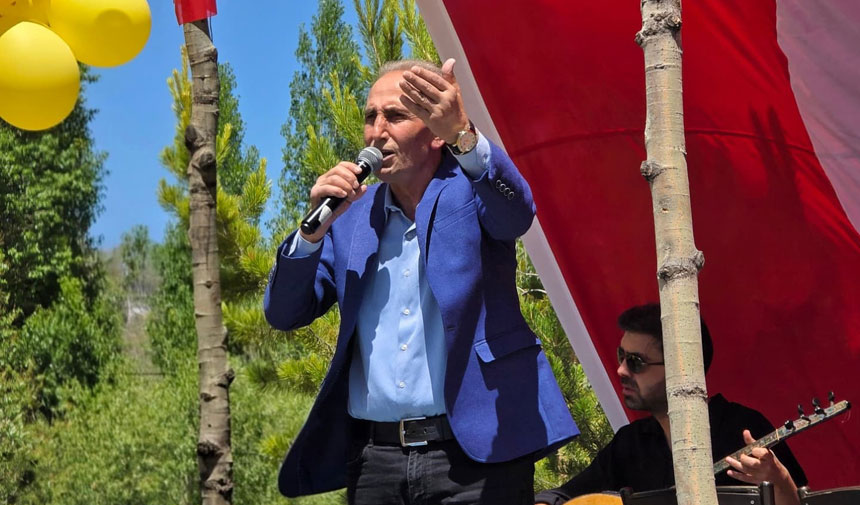 Bayburtlu Sanatci Muhsin Bayburtlu Esliginde Yaylapinarda Unutulmaz Bir Gun1