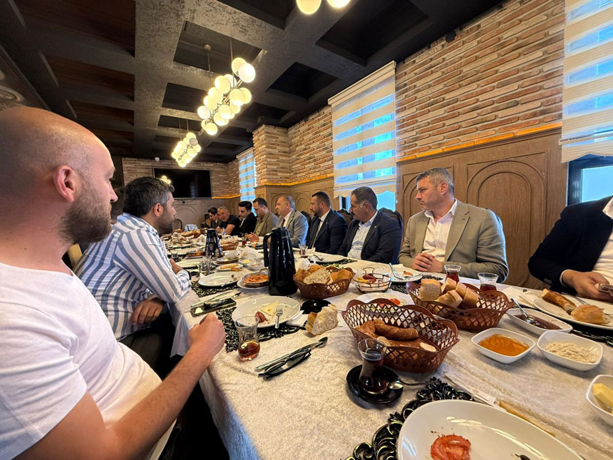 Chp Genel Baskan Yardimcisi Gokan Zeybek Bayburt Iktidardan Hak Ettigi Degeri Gormuyor1