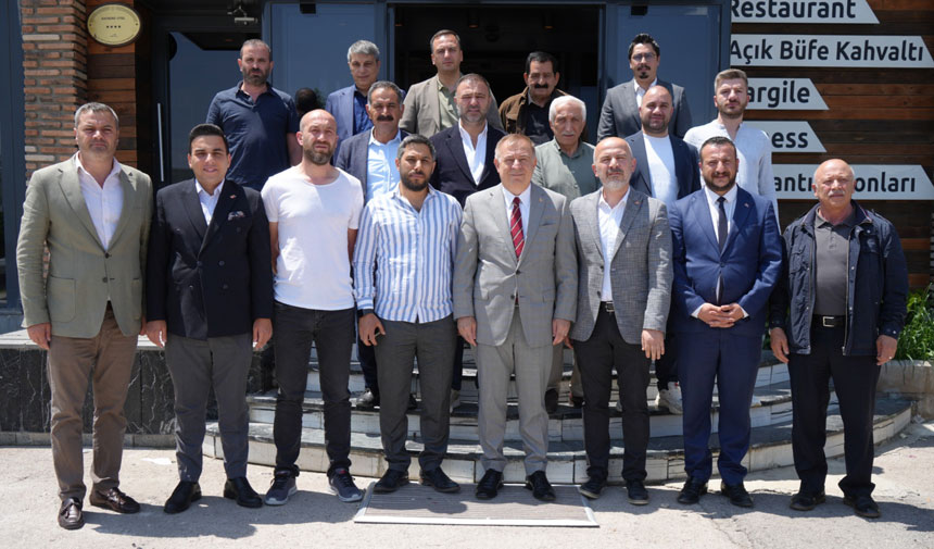Chp Genel Baskan Yardimcisi Gokan Zeybek Bayburt Iktidardan Hak Ettigi Degeri Gormuyor2