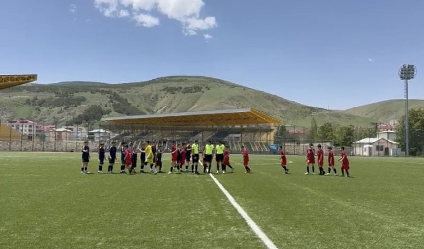Bayburt Amator Spor Kuluplerinden Hakemlere Tepki1