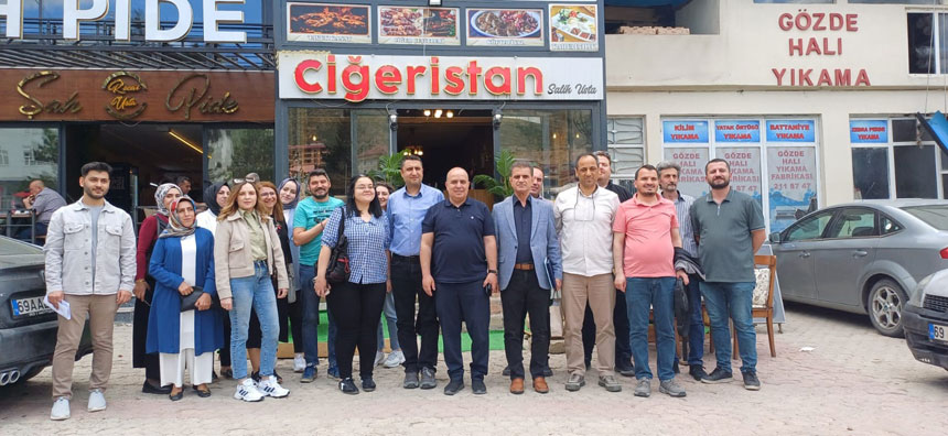 Hayrettin Dilek Bayburt Universitesinden Duygusal Bir Veda Ile Ayrildi1