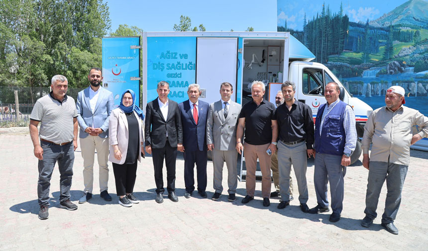 Bayburt Milletvekili Ates Agiz Ve Dis Sagligi Mobil Tarama Aracina Eslik Etti Koylerde3