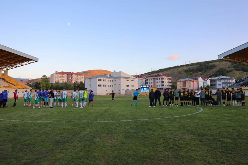 Bayburt Koyler Arasi Turnuvasinda 21 Yilin Sampiyonu Tascilarspor3