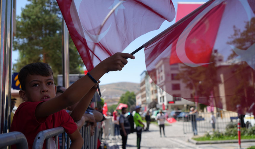 Bayburtta 30 Agustos Zafer Bayrami Coskusu1