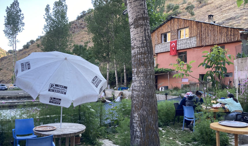 Bayburtta Kesfedilesi Bir Durak Kosat Alabalik1