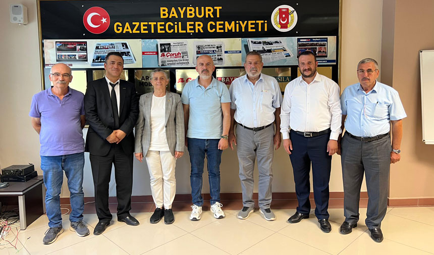 Milletvekilleri Suicmez Ve Ocaklidan Bayburt Gazeteciler Cemiyetine Ziyaret1