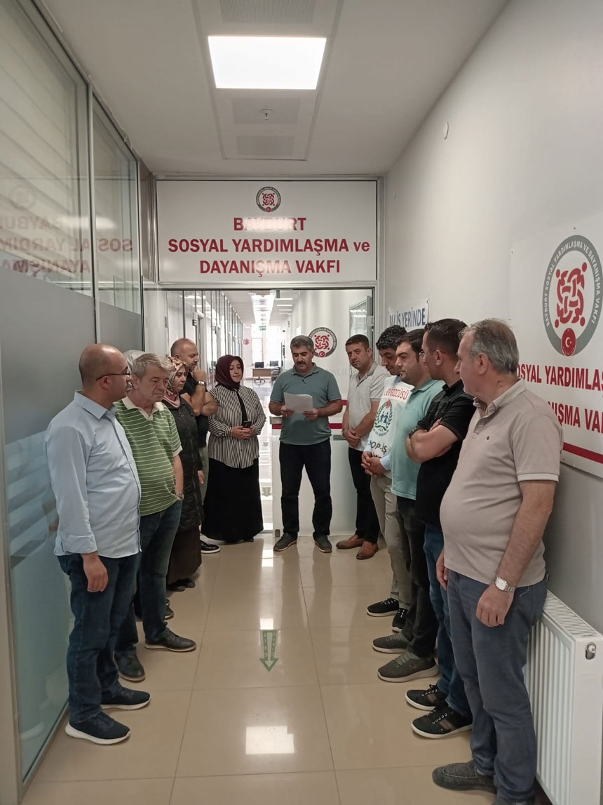 Bayburt Sosyal Yardimlasma Ve Dayanisma Vakfi Calisanlarindan Grev Karari1