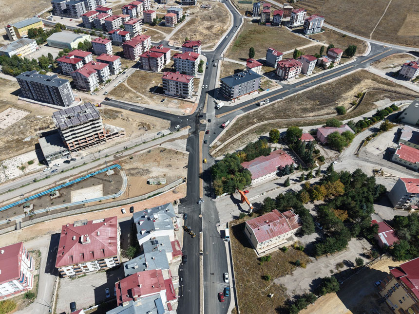Bayburt Belediyesi Asfaltlamayi Hizlandirdi3