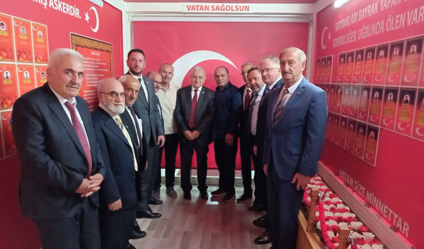 Iyi Parti Heyeti Bayburtu Ziyaret Etti2