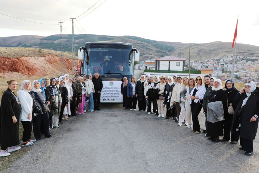 Memleket Ozlemi Bitti 50 Bayburtlu Ilk Kez Sehirlerinde2