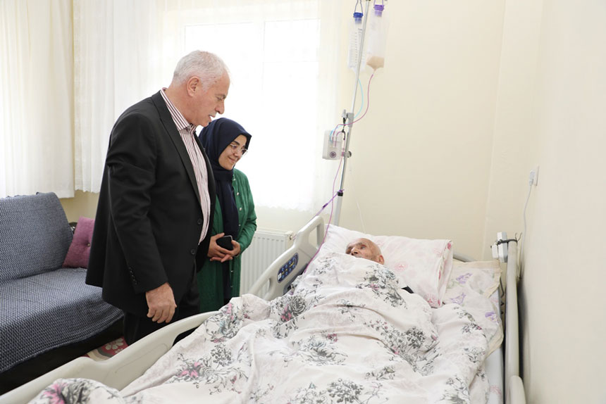 Bayburt Belediyesi Yades Kapsaminda 63 Yasli Haneye Ulasti1