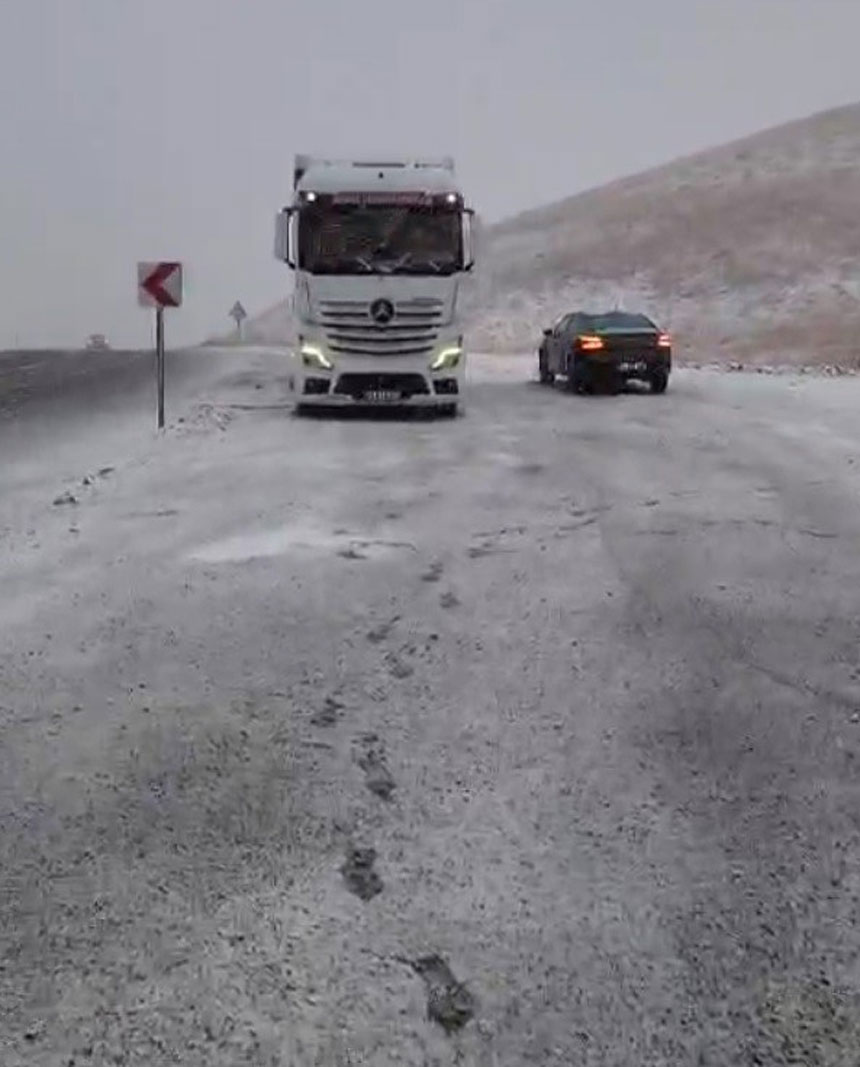 Kop Dagi Gecidinde Ulasim Zorlasiyor1