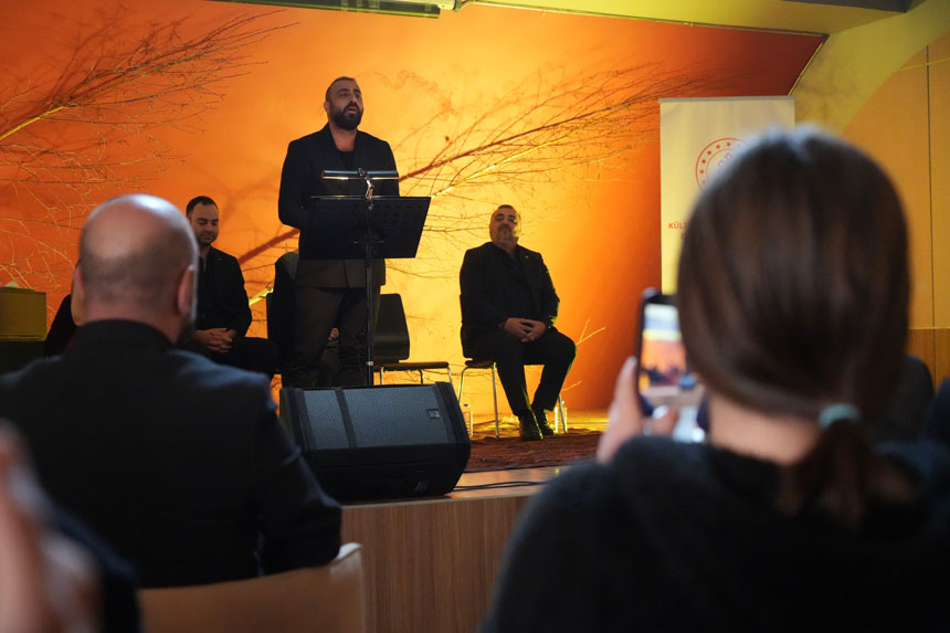 Opera Sanatcilari Anadolu Ezgileri Ile Baksi Muzesinde Sahne Aldi2