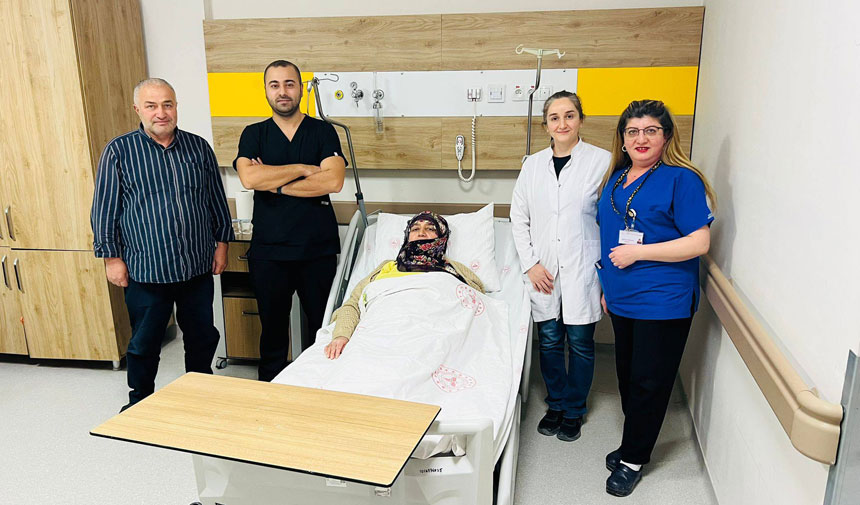 Bayburtta Zorlu Kolon Ve Rektum Kanseri Ameliyatlari Yapildi1