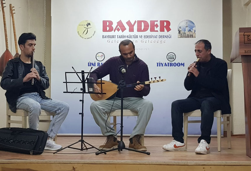 Tarih Ogretmeni Yakup Kaya Bayderde Cumhuriyet Idealini Anlatti3