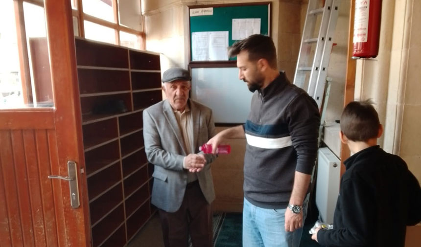 Bayburt Iyi Parti Ataturku Mevlid I Serifle Andi2