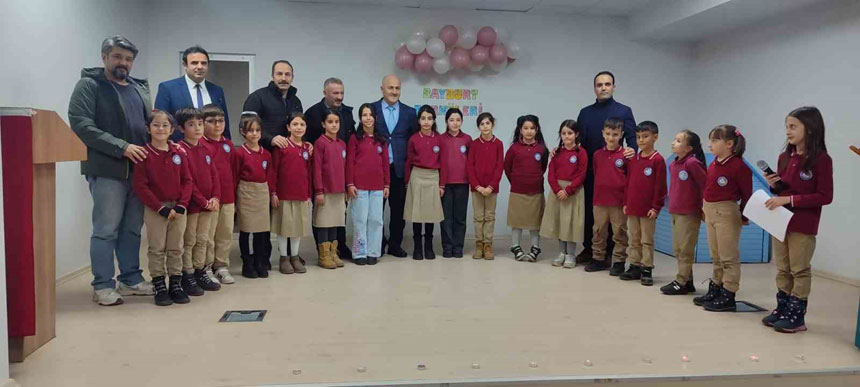 Aydintepe Sehit Oktay Altuntas Ilkokulunda Turku Soleni1