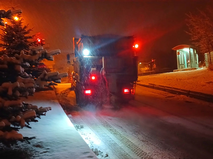 Bayburtta Ekipler Kar Mesaisine Geceden Basladi1