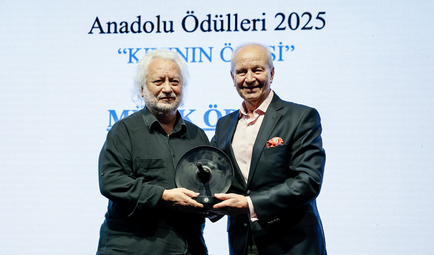 Koklerden Evrensele Uzanan Kopru Baksinin 6 Anadolu Odulleri Sahiplerini Buldu2