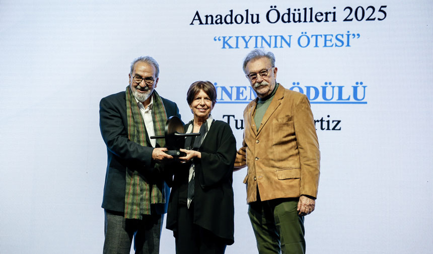 Koklerden Evrensele Uzanan Kopru Baksinin 6 Anadolu Odulleri Sahiplerini Buldu7