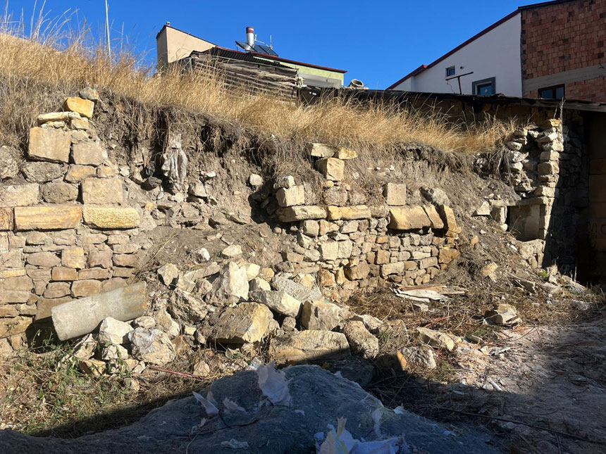 Bayburtta Tarih Yok Oluyor Galer Hamami Cokme Riskiyle Karsi Karsiya1