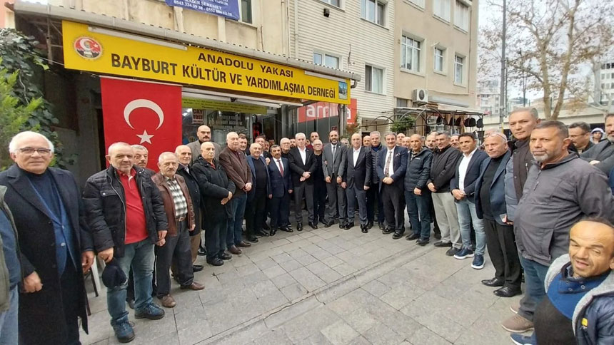 Anadolu Yakasi Bayburtlular Derneginde Adem Dogan Guven Tazeledi1