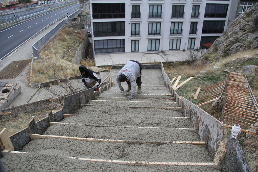 Esentepenin 40 Yillik Merdivenleri Yenileniyor3