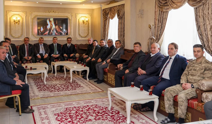 Bayburt Ve Gumushane Protokolunun Gundeminde Havalimani Vardi1