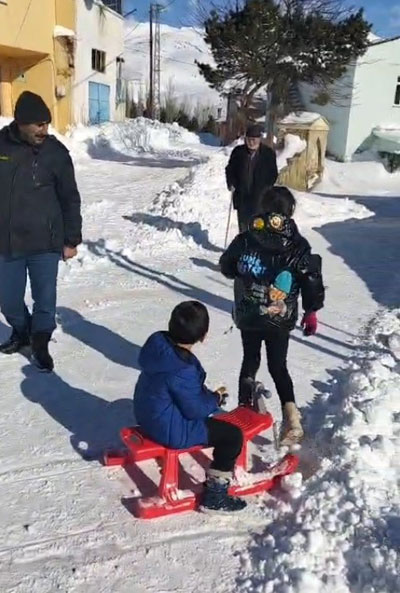 Cigdemlik Koyunde Imece Ruhu Her Sey Devletten Beklenmez1