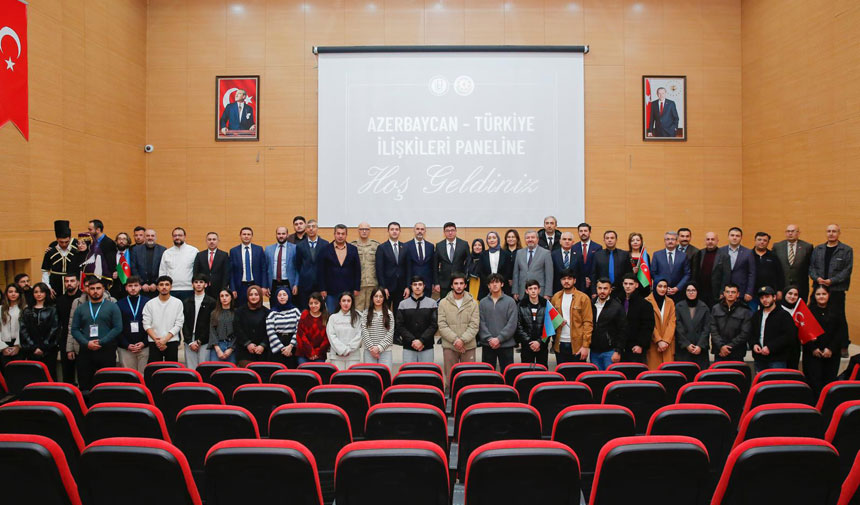 Bayburt Universitesi Ve Azerbaycan Baskonsoloslugundan Ortak Panel2