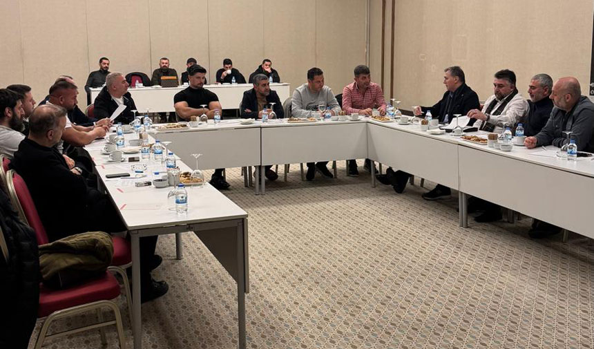 Baskan Bunyami Yazoglundan Kararlilik Mesaji Sahada Tribunde Ve Tesiste Yeniden Yapila1